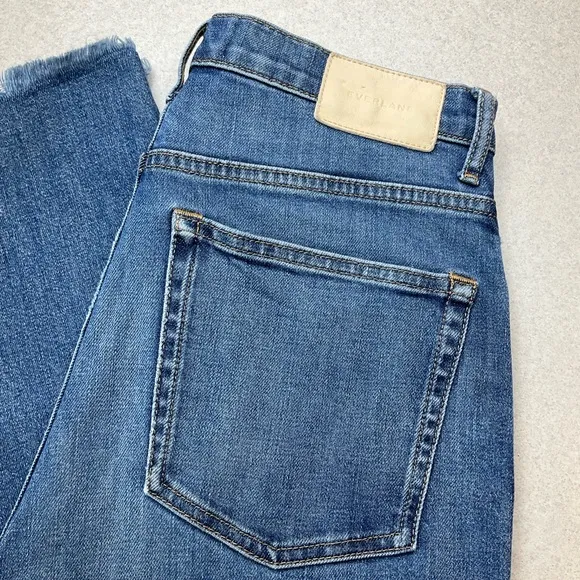 Everlane Cheeky Bootcut Jean 28 Regular Two Tone Denim‎ Asymmetrical Hem - Image 4