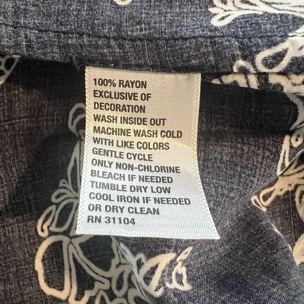 Crown & Ivy Women’s Tunic Large Peasant Elephant Oversized - Image 4