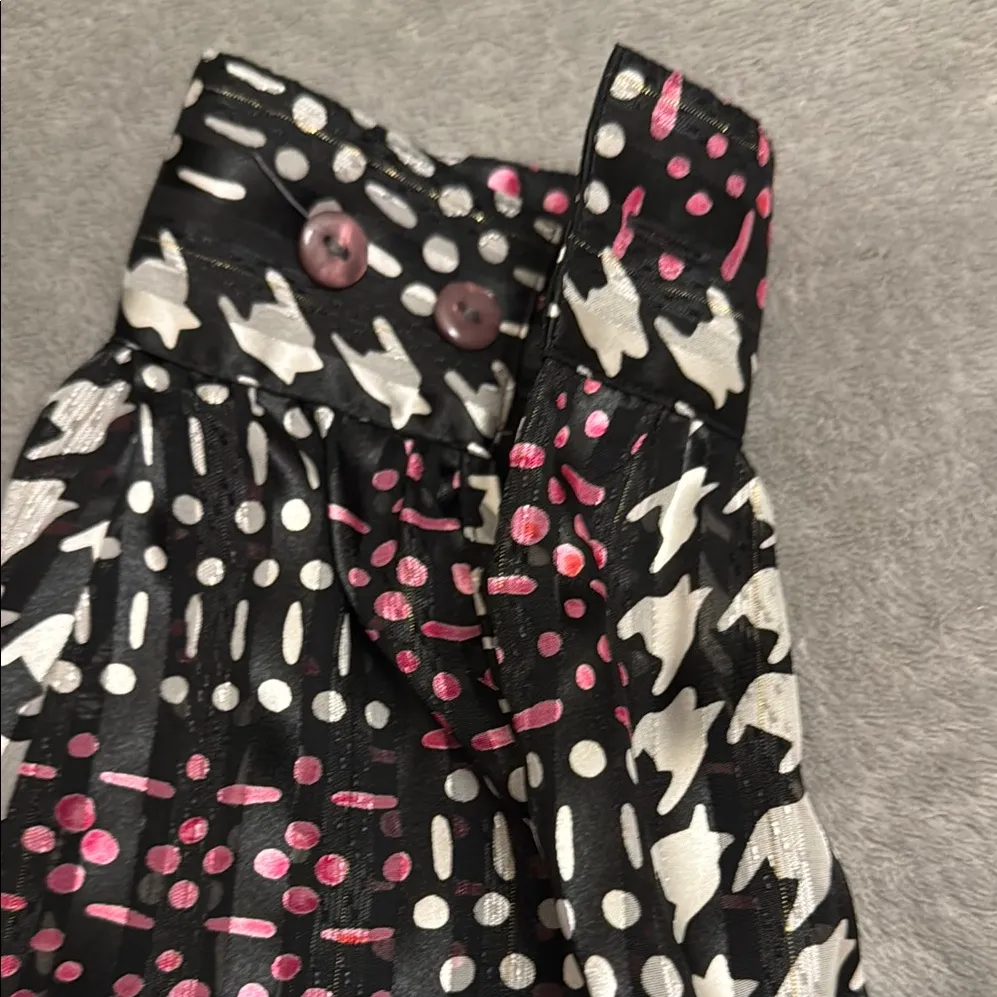 Allison Daley Black and Pink Blouse with Stylish Appeal - Image 3