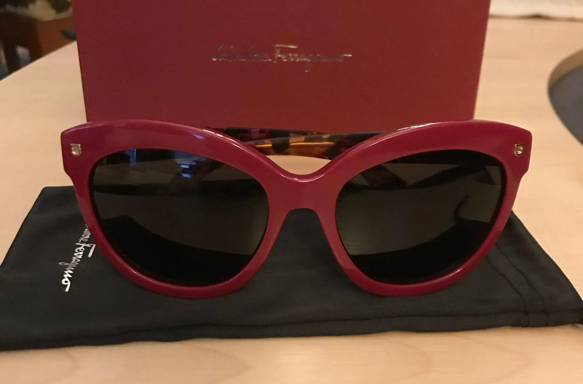 Salvatore Ferragamo Salvator Ferragamo Cateye Sunglasses AUTHENTIC Designer Eyewear For Women - Image 2