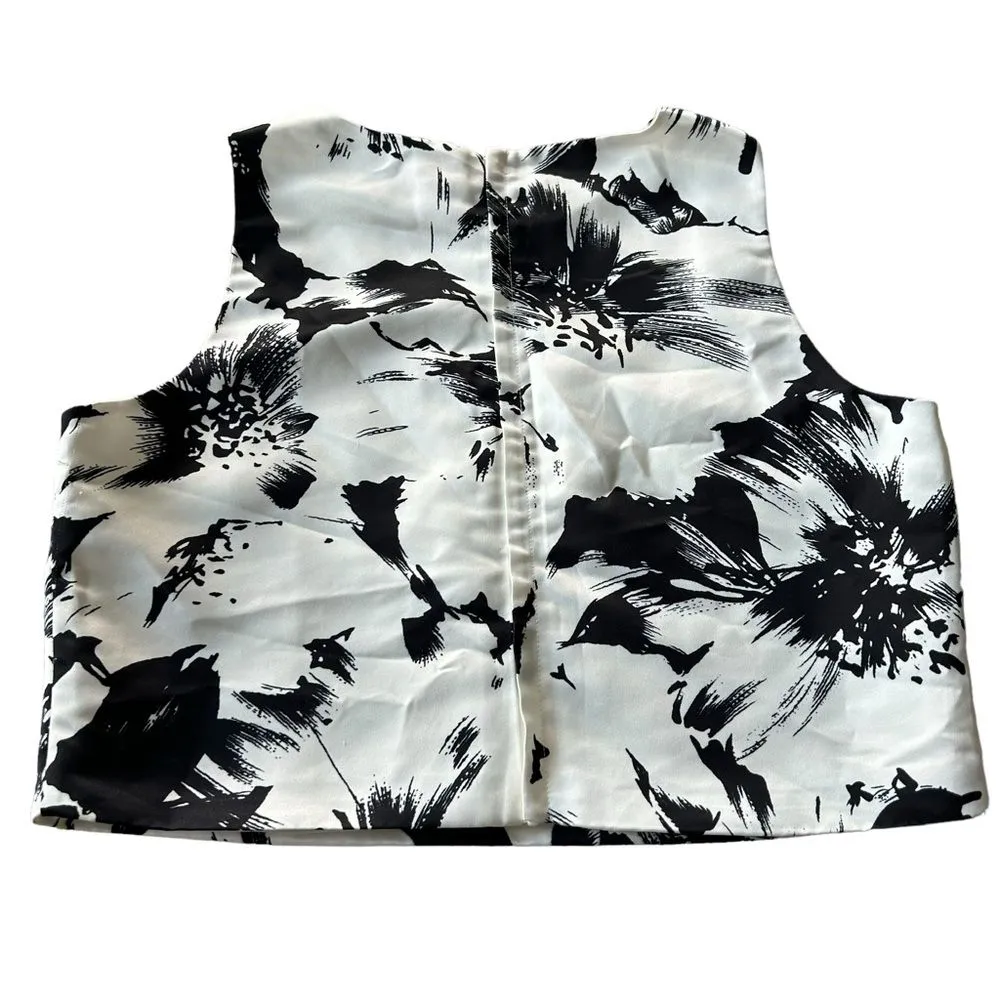 Revolve Parker Women’s 8 Karmina Crop Top‎ Black White Grand Magnolia Floral - Image 5