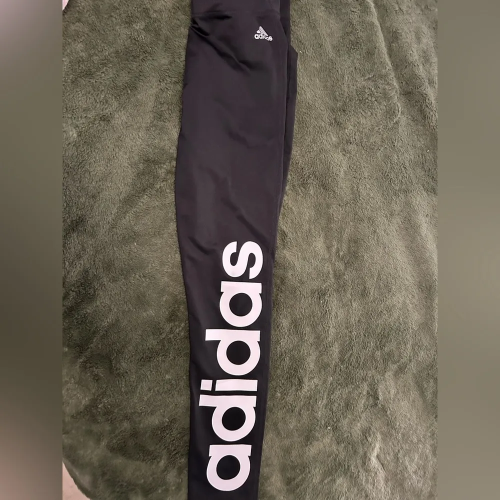 Climalite Adidas Leggings size small - Image 5