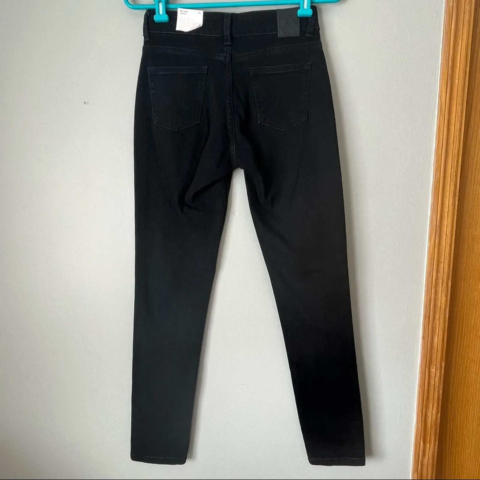 NEW! Zara Basic Denim Black Mid Rise Skinny Jean Size 2 - Image 2