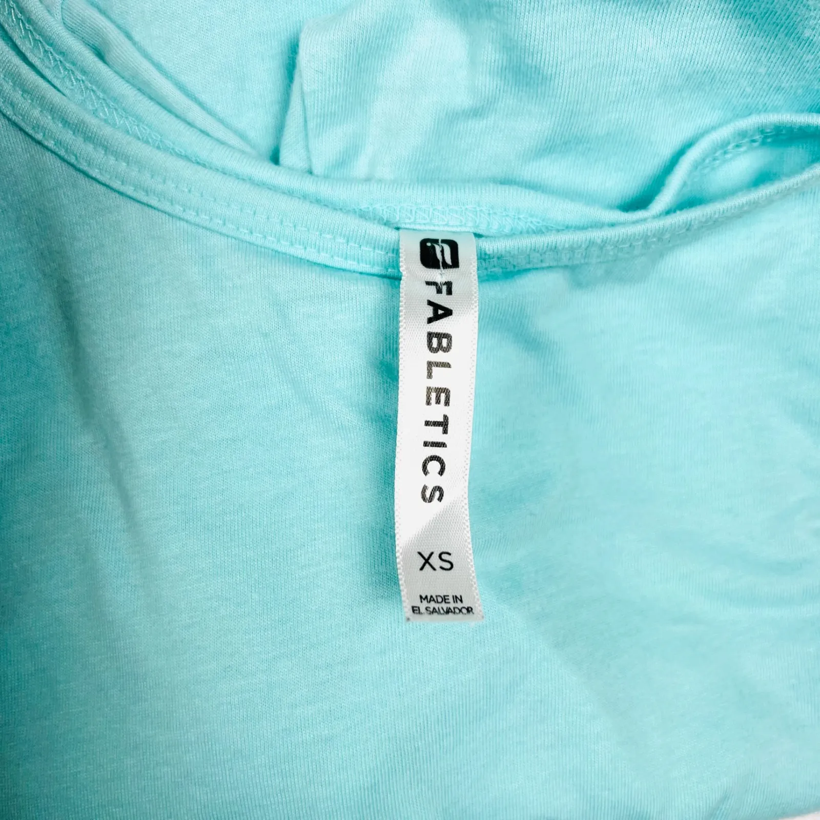 Fabletics ‎ XS Long Sleeve Top Open Back Activewear Tee Athletic Shirt - Image 5