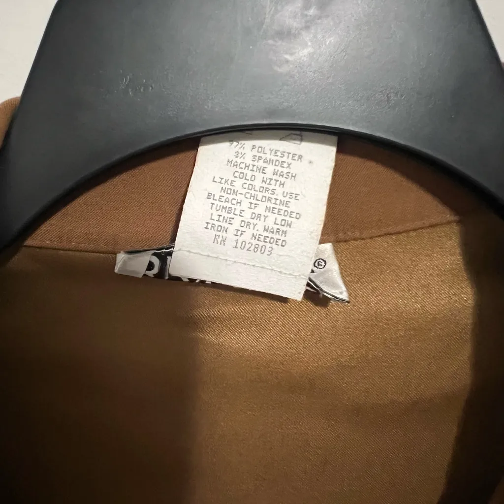 Briggs New York Tan Blazer - Image 5