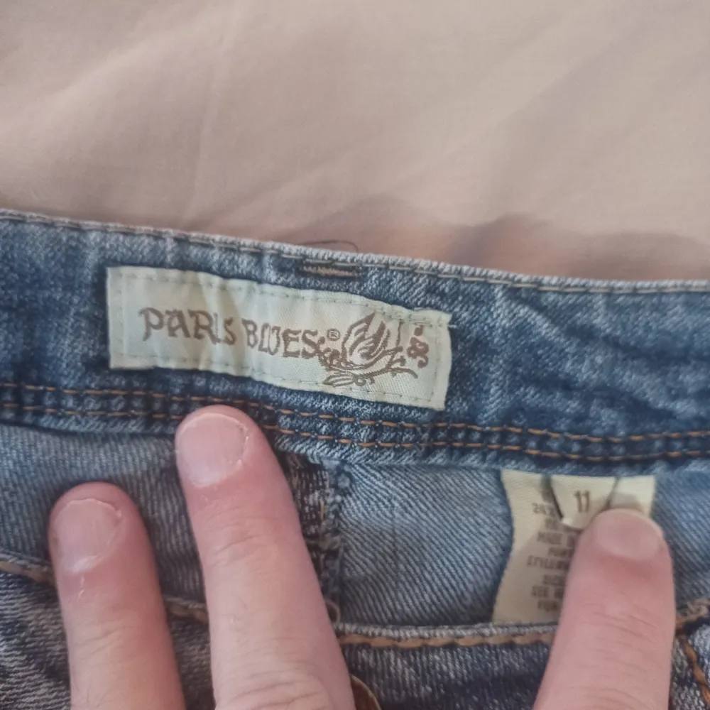 Paris Blues jeans size 11 cropped 32x22 distressed.  factory distressing only. - Image 2