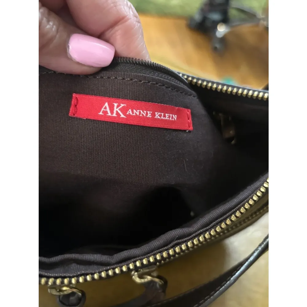 Vintage Anne Klein Brown Shoulder Bag - Image 4