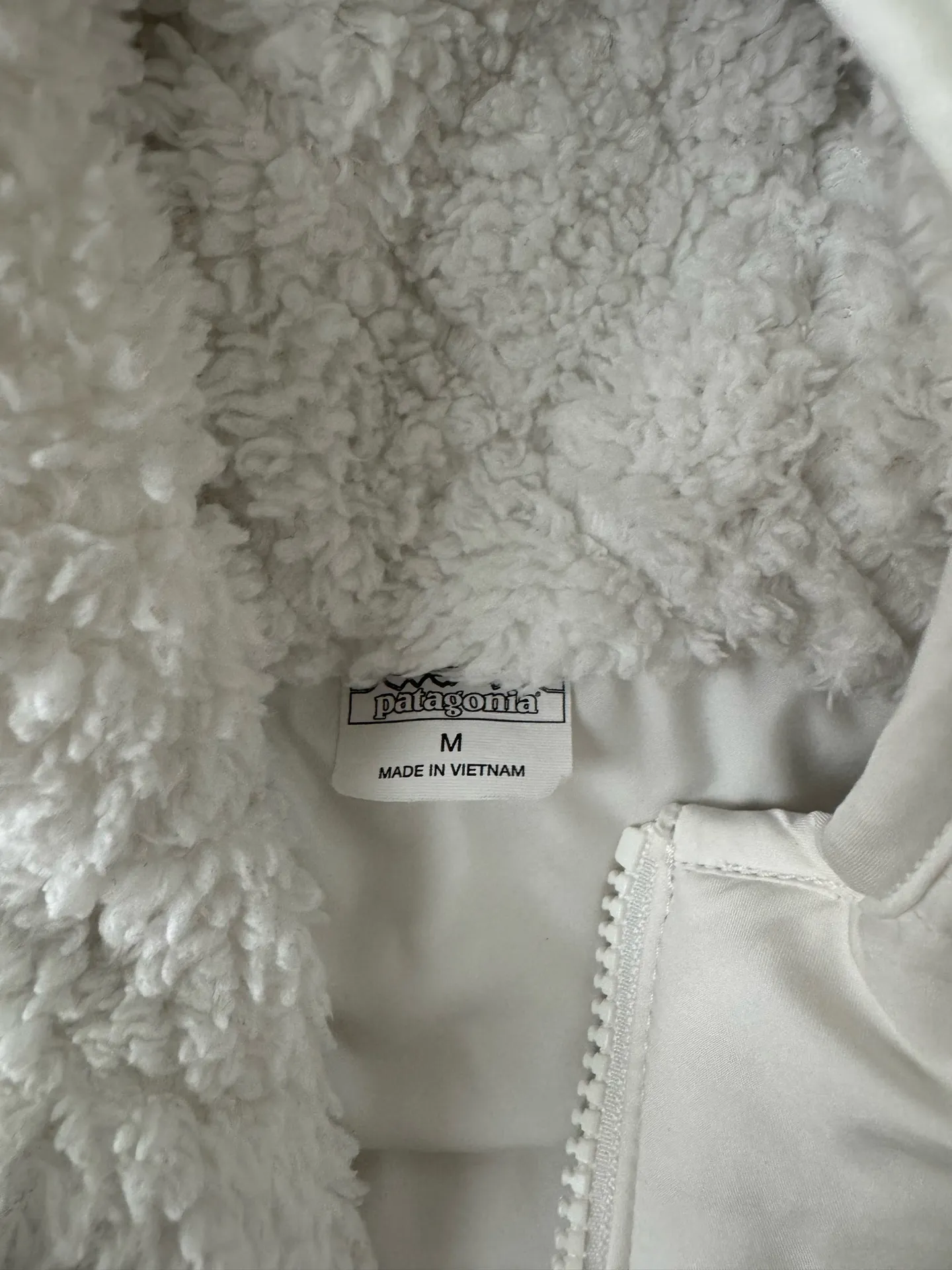 Patagonia Reversible Vest - Image 4