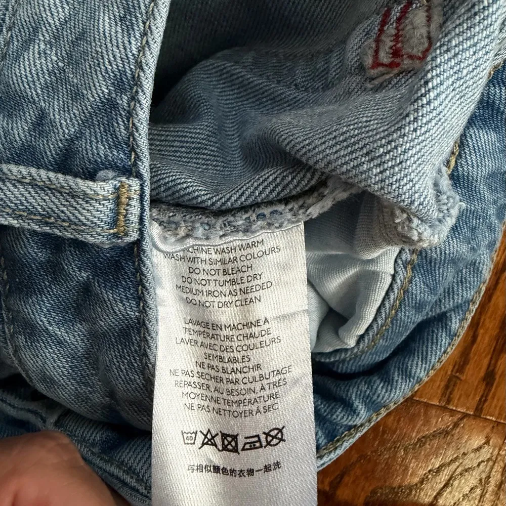 Urban Outfitters BDG High-Waisted Skinny Straight Jeans – Size 28 - Image 4