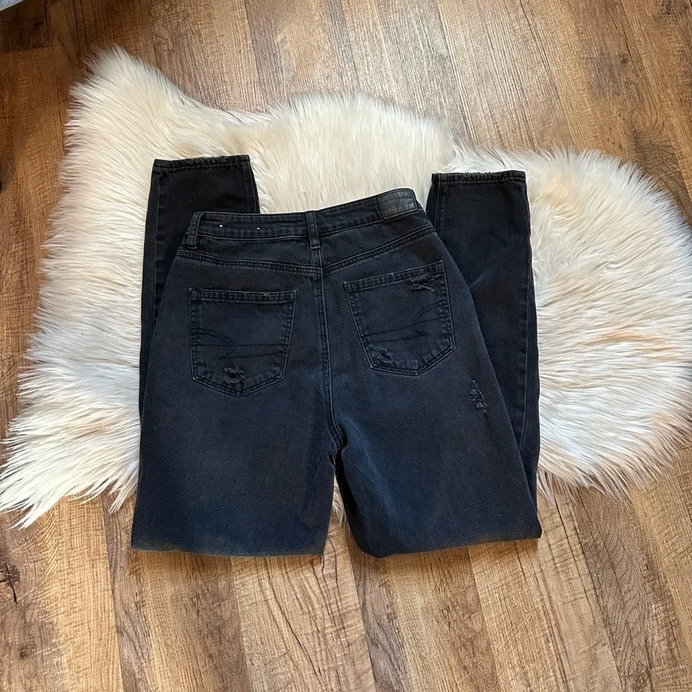 AMERICAN EAGLE Black Mom Jeans - Image 6