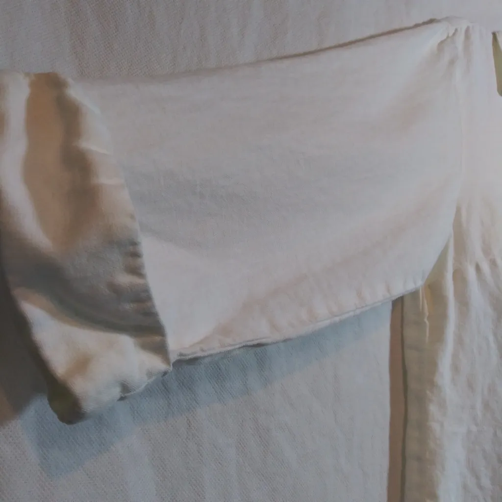 Cut Loose White Half Button - Image 6