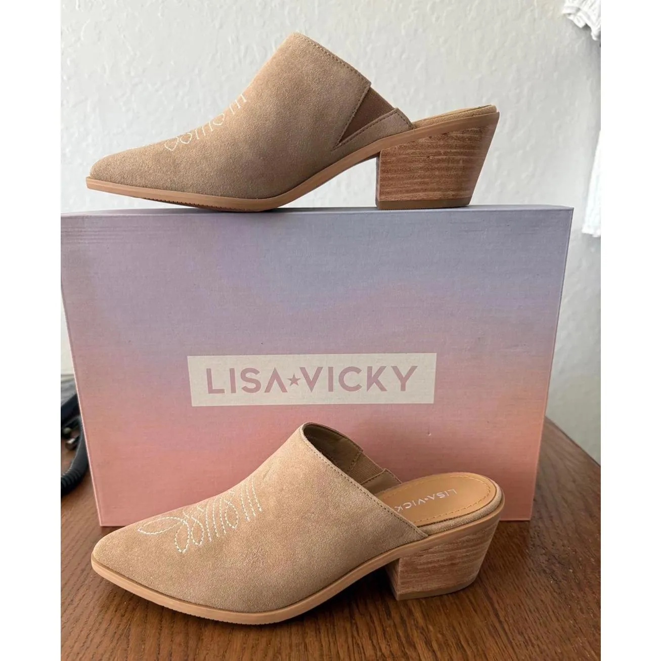 Lisa Vicky Women's Beige Suede Pointed Toe Mules with Embroi Brown Size 7.5 - Image 3