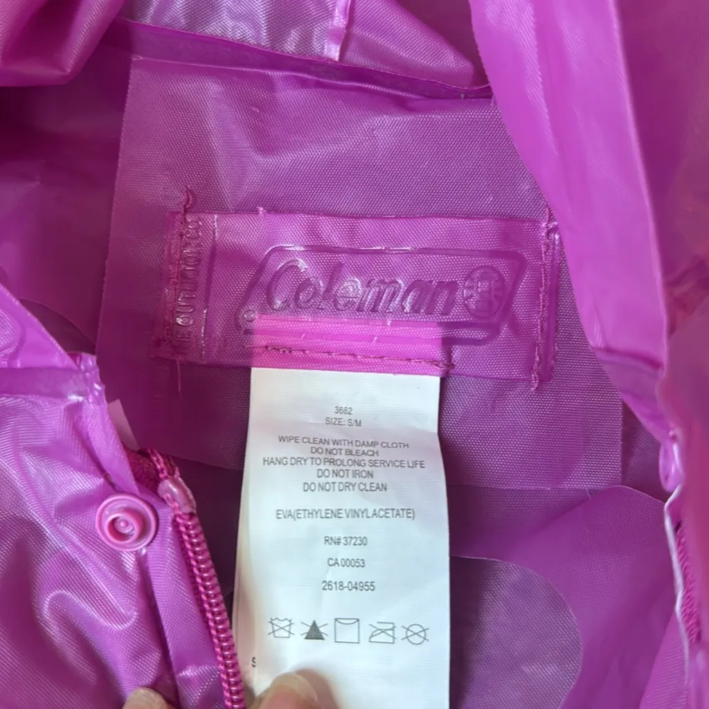 Coleman  Lightweight Full Zip Button Down Rain Jacket SIZE S/M - Image 2