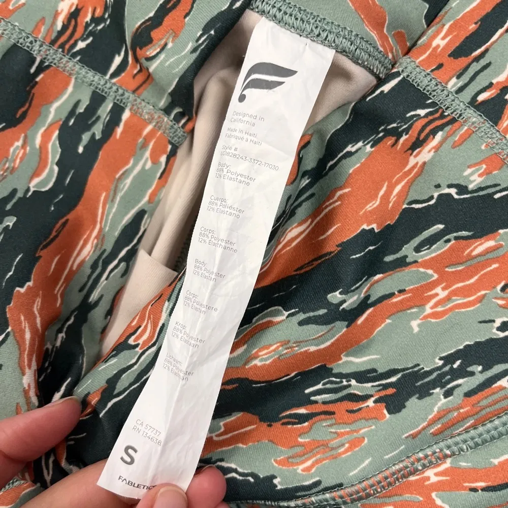 Fabletics Define PowerHold® High-Waisted 7/8 Legging Tiger Camo Print Sz S - Image 8
