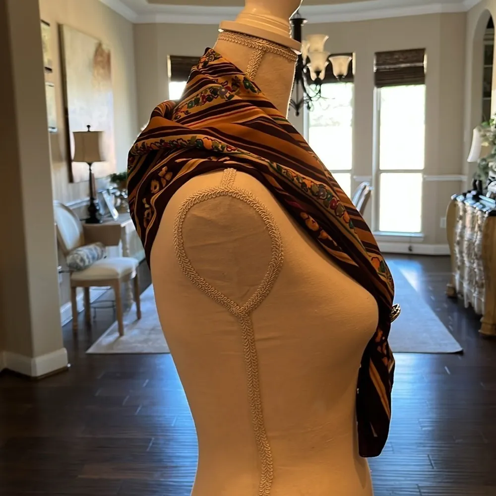 Totes Large Floral Scarf 30” x 30” Square 100% Polyester Made in Italy Floral Purple - Image 6