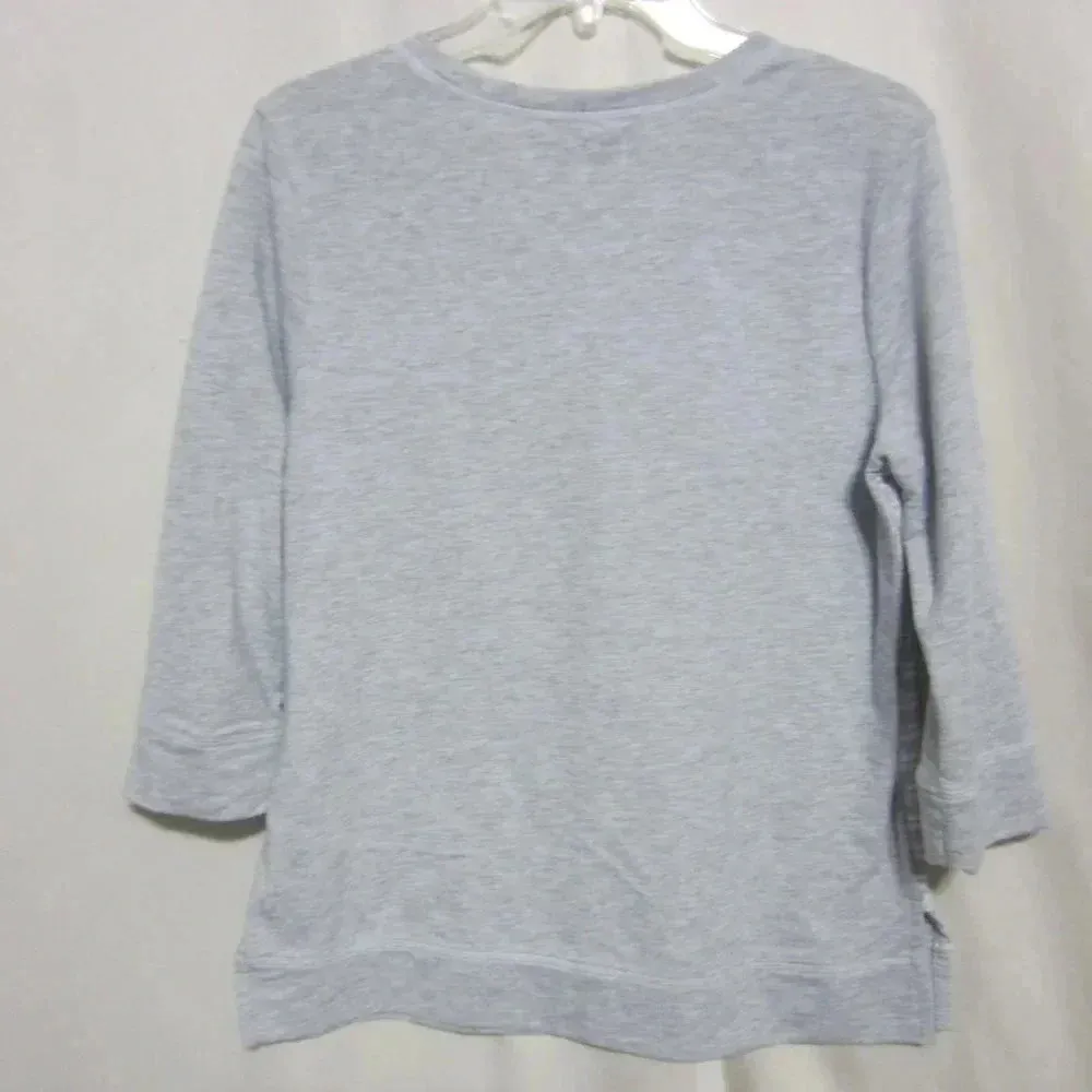 LIVE LOVE LOUNGE, SZ SMALL, GRAY STRIPE PULL OVER SHIRT - Image 3