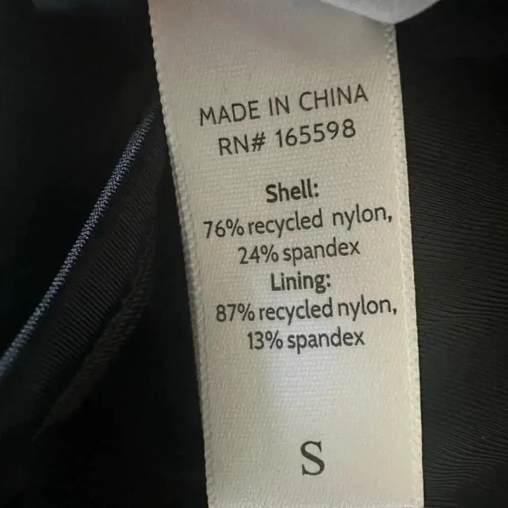 NWT Andie The Belmar Top Twisted V Neck Plunge Bikini Swim Removable Cup M Black - Image 7