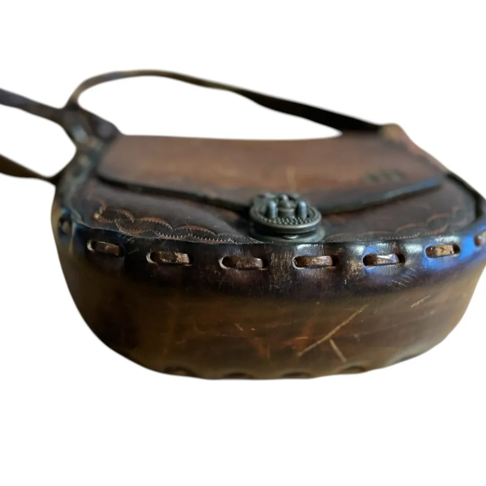 Roberta Vintage Brown Tooled Leather Saddle Bag Purse Floral Design Brown - Image 10