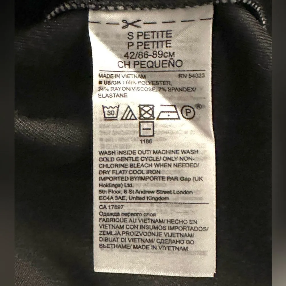 BR Faux Pearls Long Sleeves Top - Image 6