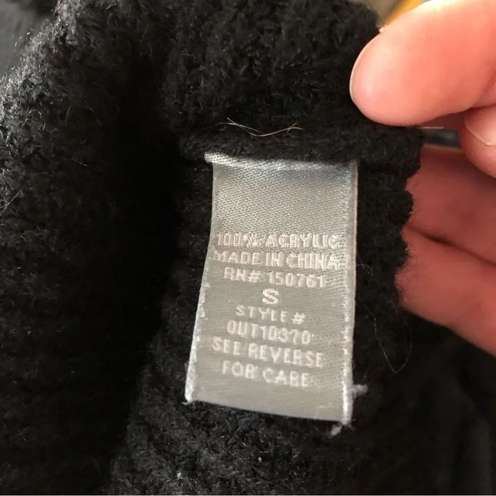 Charlotte Russe Black Knit Crop Cold Shoulder Cut Off Rose Floral Sweater - Image 8