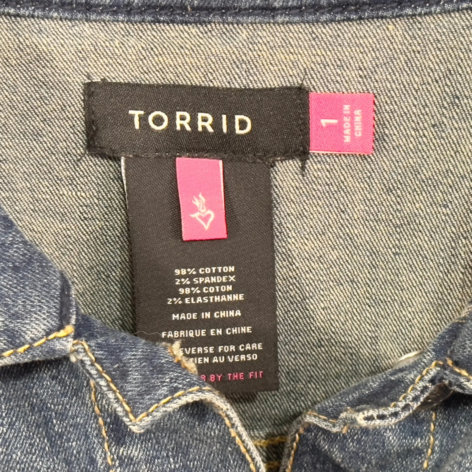 Torrid Plus Size 1X Denim Jacket Distressed‎ Blue Jean Jacket Stretch 1130 - Image 3