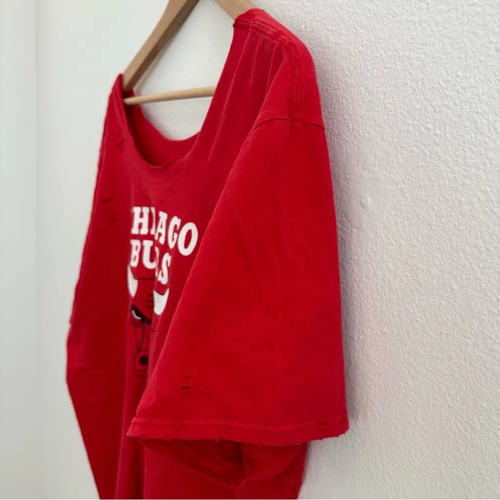 Chicago Bulls Destroyed off the shoulder Tee Red Size XL - Image 6