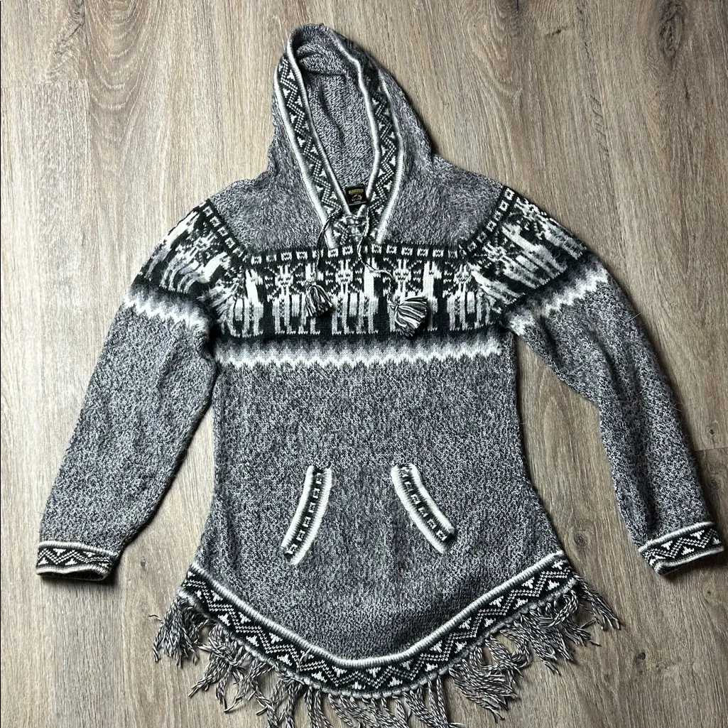 Kactus Artesanias Alpaca Wool Hooded Sweater – Handmade in Peru – Fits S/M Gray Size undefined - Image 1