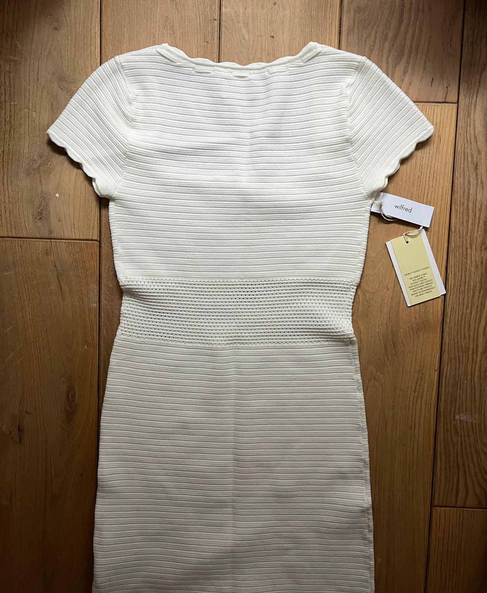 Aritzia Wilfred Reception Dress - Image 5