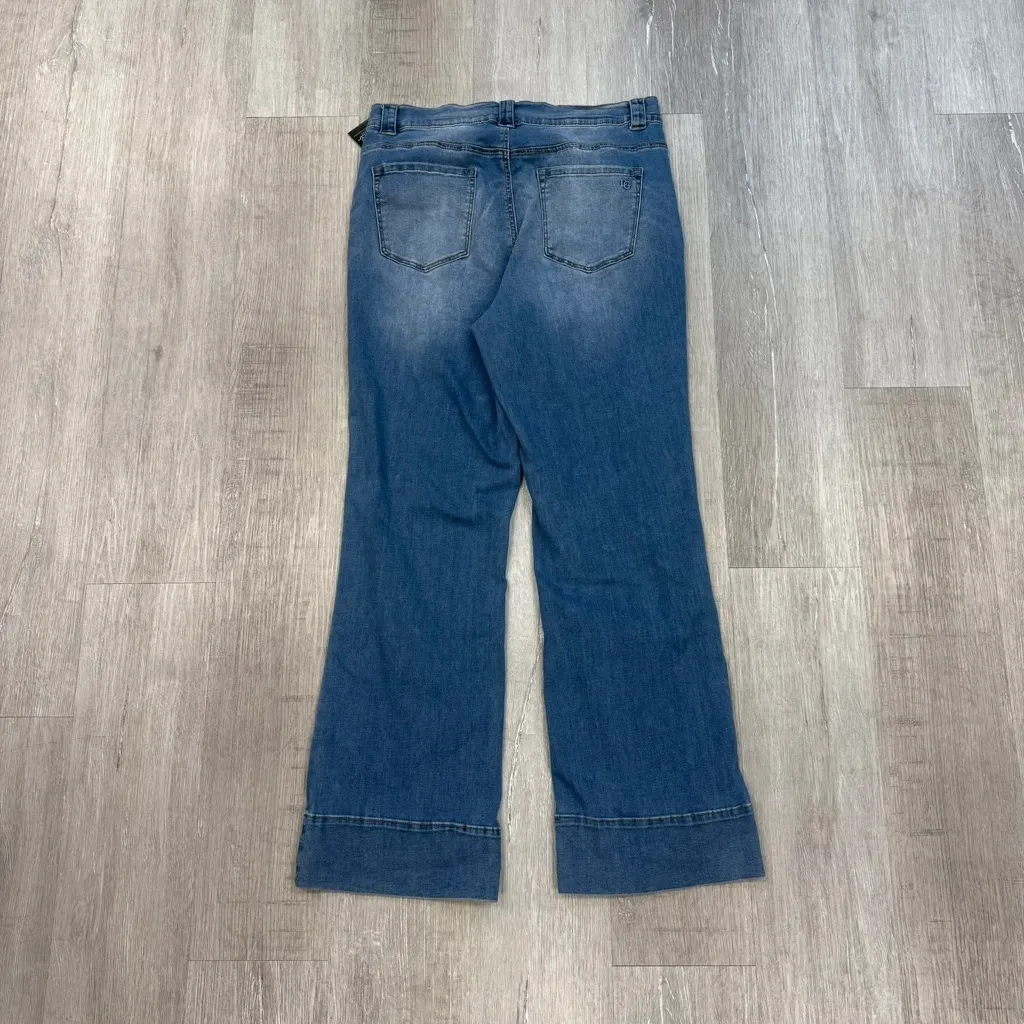 DG2 Classic Stretch Flare Jeans - Image 2