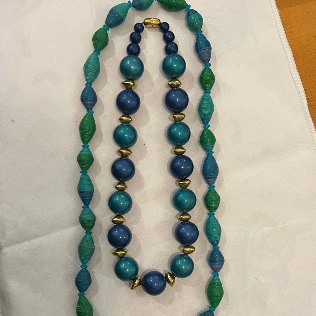 Elegant Blue and Green Beaded Necklaces - Image 2