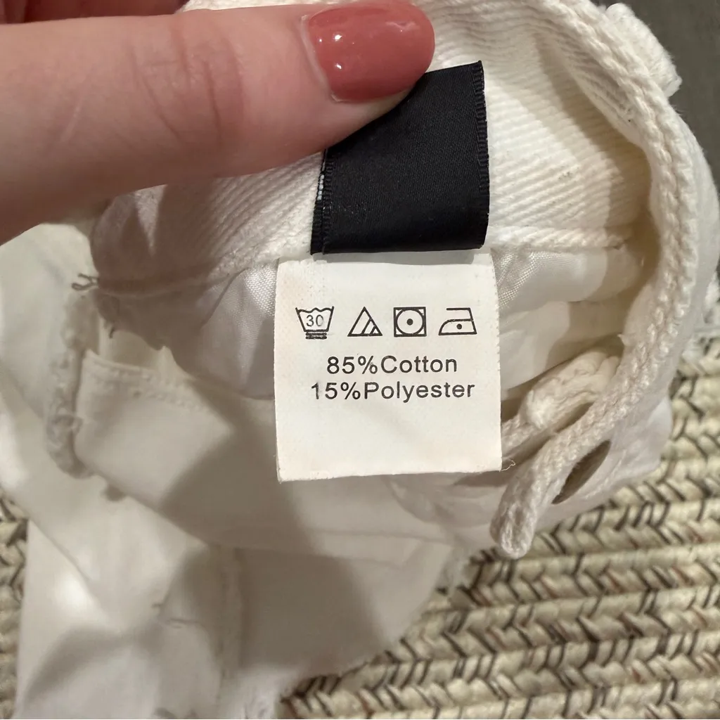 SHEIN White Raw Hem High Rise Denim Shorts - Image 6