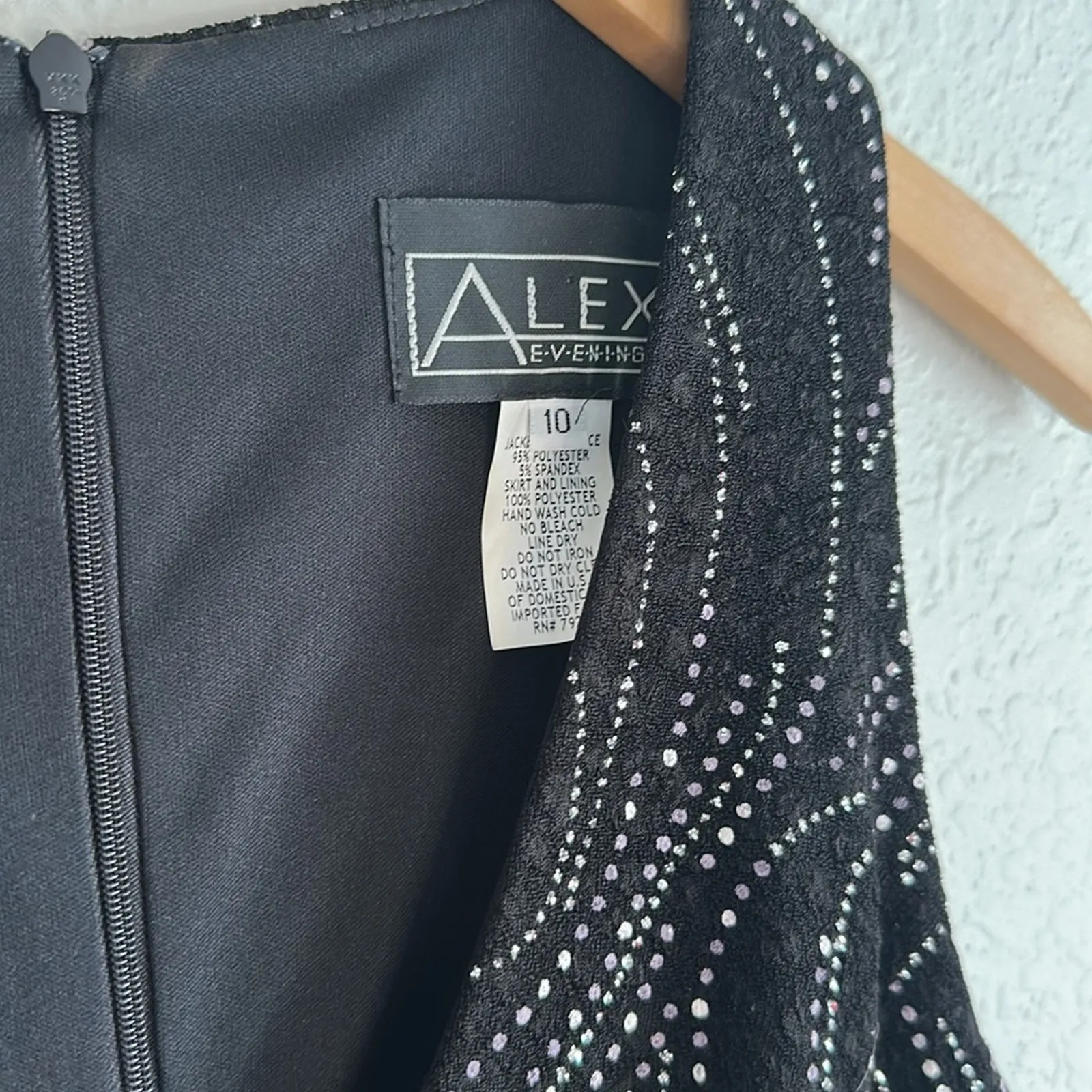 Alex Evenings Black Sleeveless Maxi Formal Dress Glitter Gala Event Holiday - Image 4