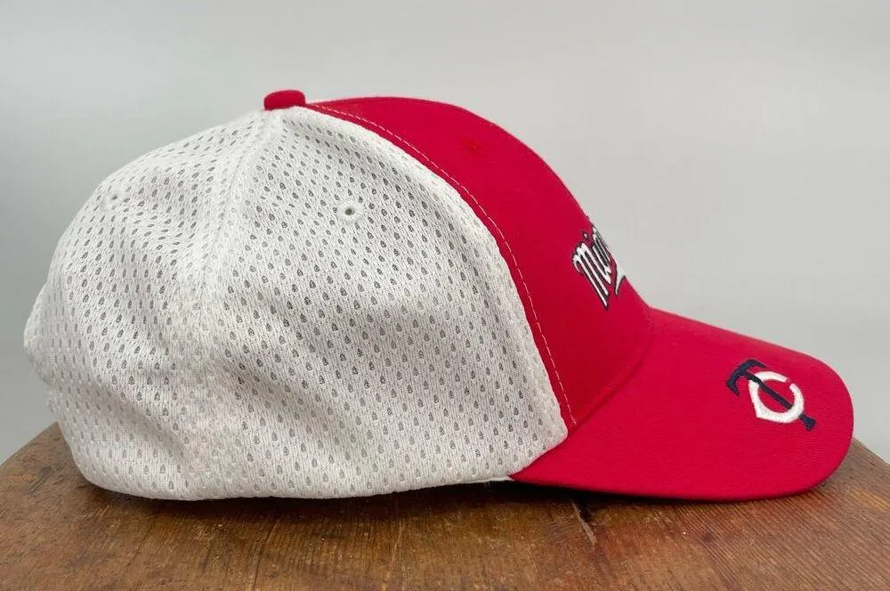 Minnesota Twins Baseball Hat Red White Mesh Dairy Queen Game Promo 2012 One Size - Image 7