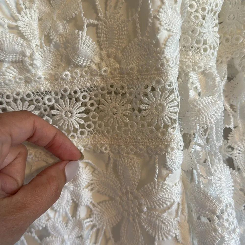 Alexia admor ladies white crochet lace dress bell long sleeves dress size medium - Image 11