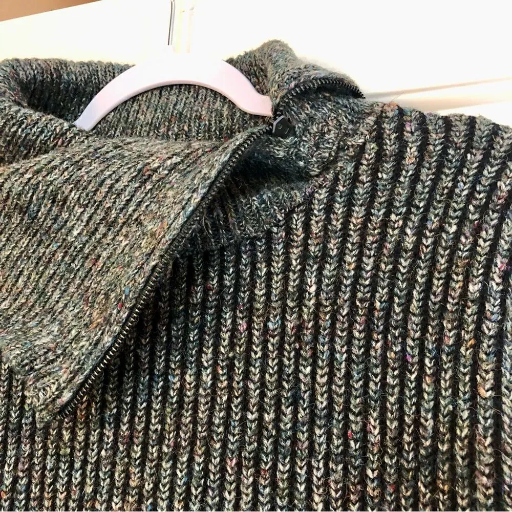 Leo & Nicole Ribbed Long-sleeved Turtleneck Boho Multicolored Sweater, Size M - Image 5