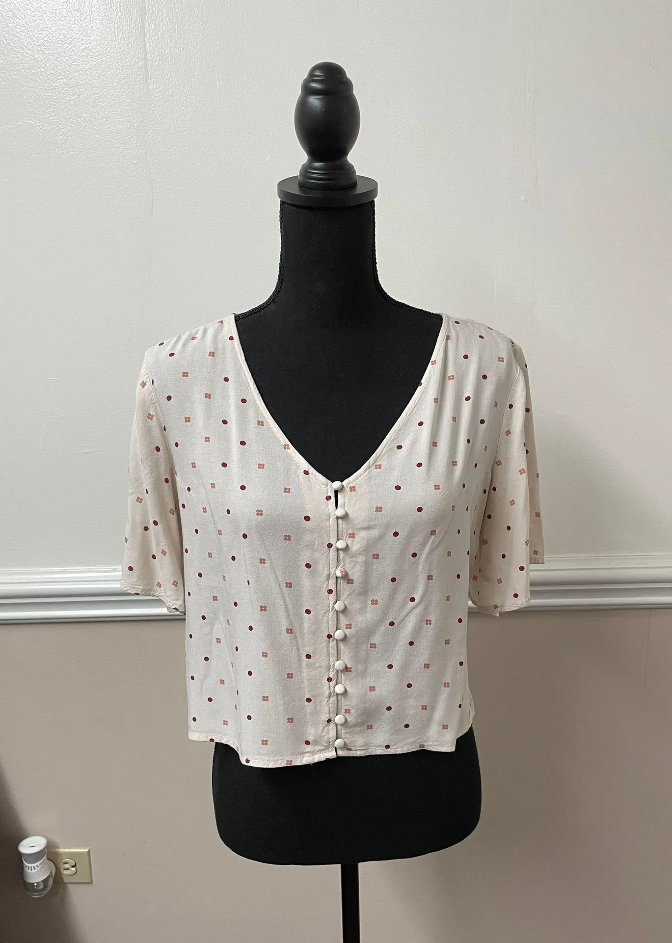 Japna Cream Button Up Tie Front Blouse - Image 2
