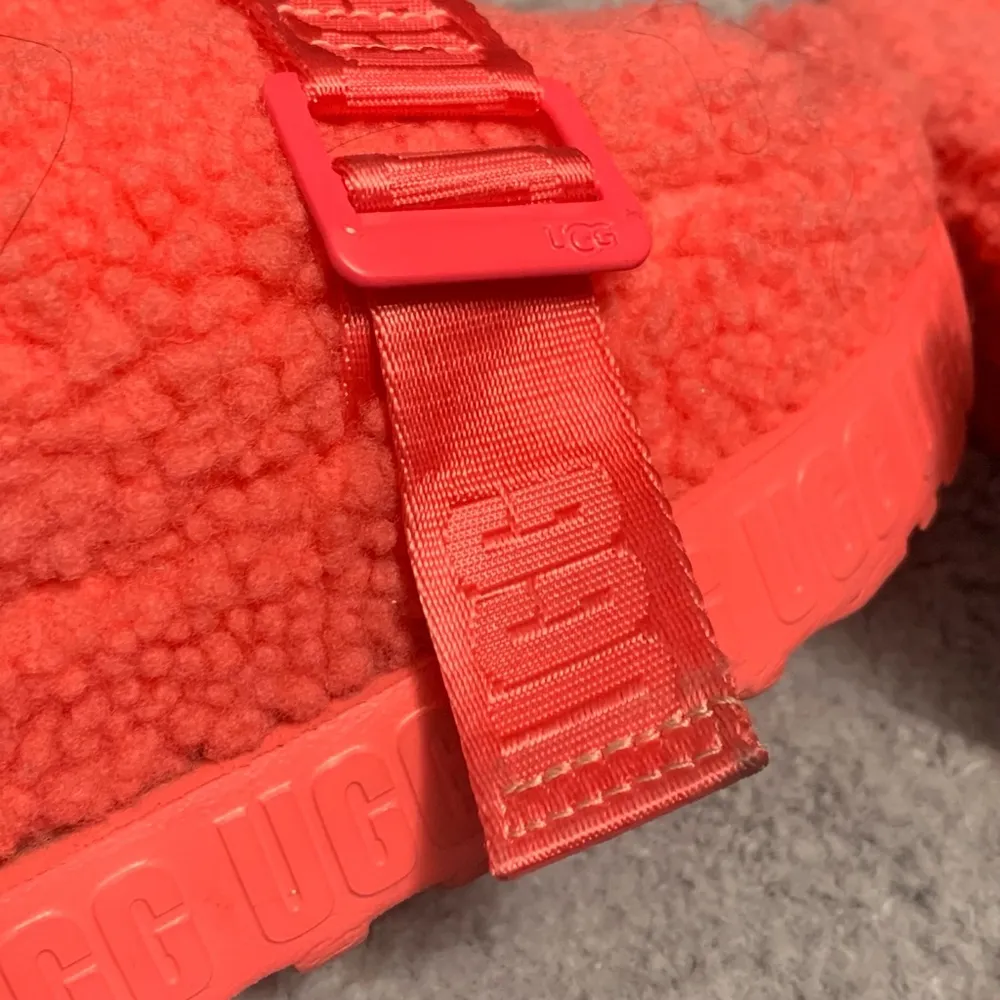 UGG Women's  Slides, Coral/pink, Size 11 - Image 6
