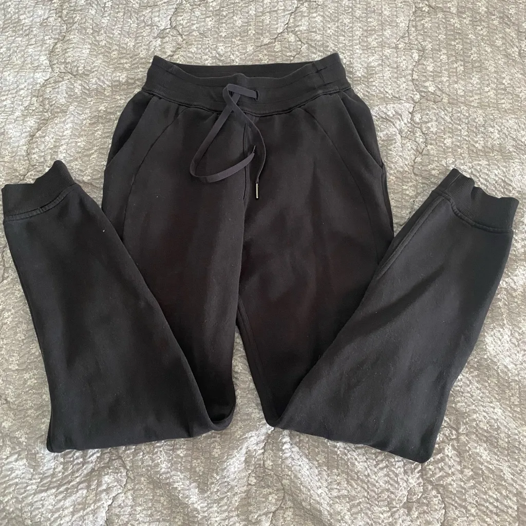 Lululemon  Black Jogger Pants - Image 3