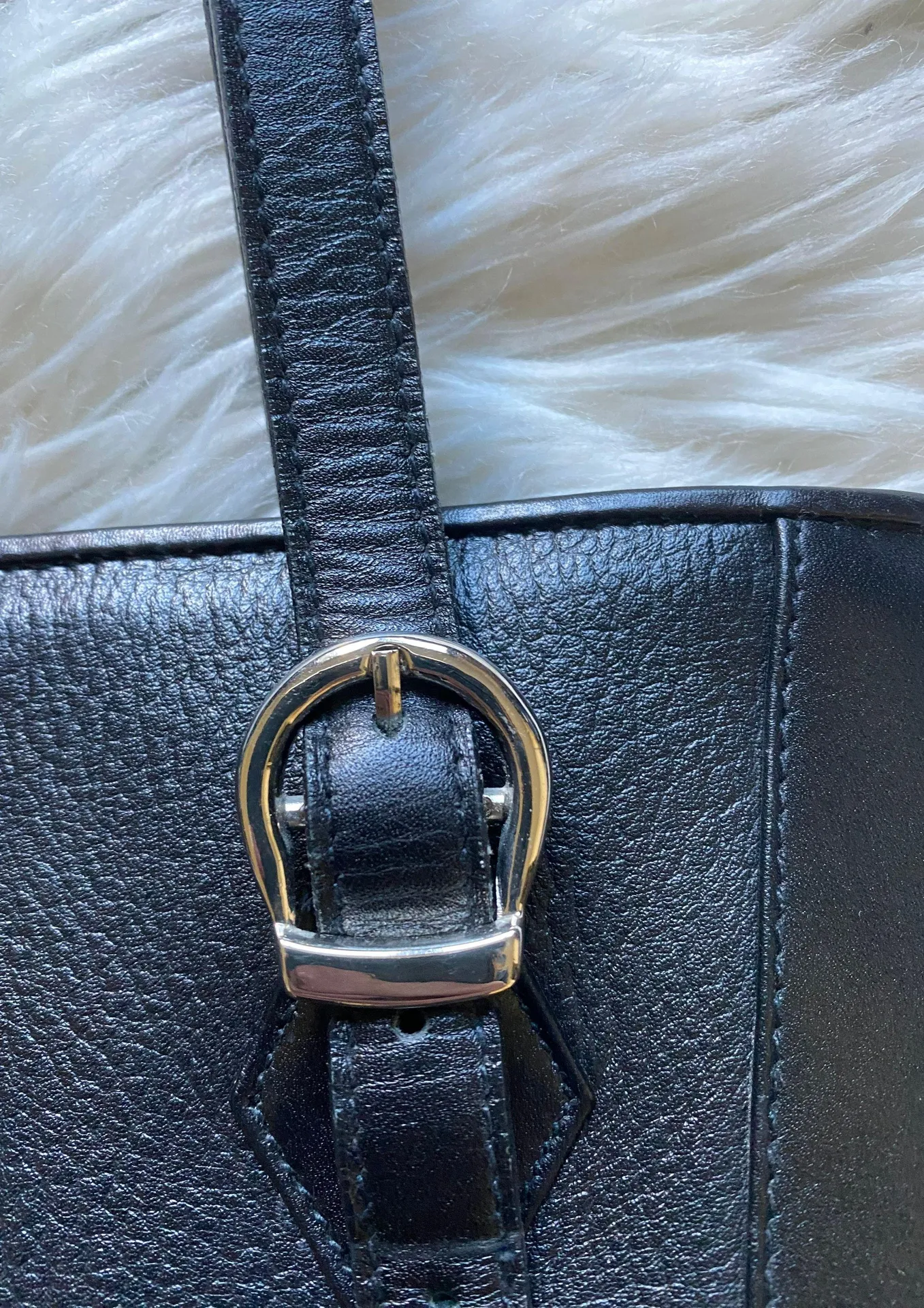 Genuine Leather Structured Bag Black - Image 3