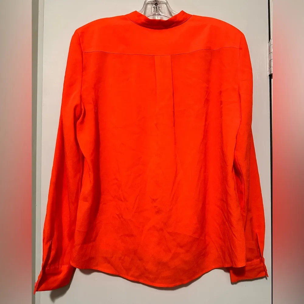 Gianni Bini neon orange long sleeve blouse size M - Image 3