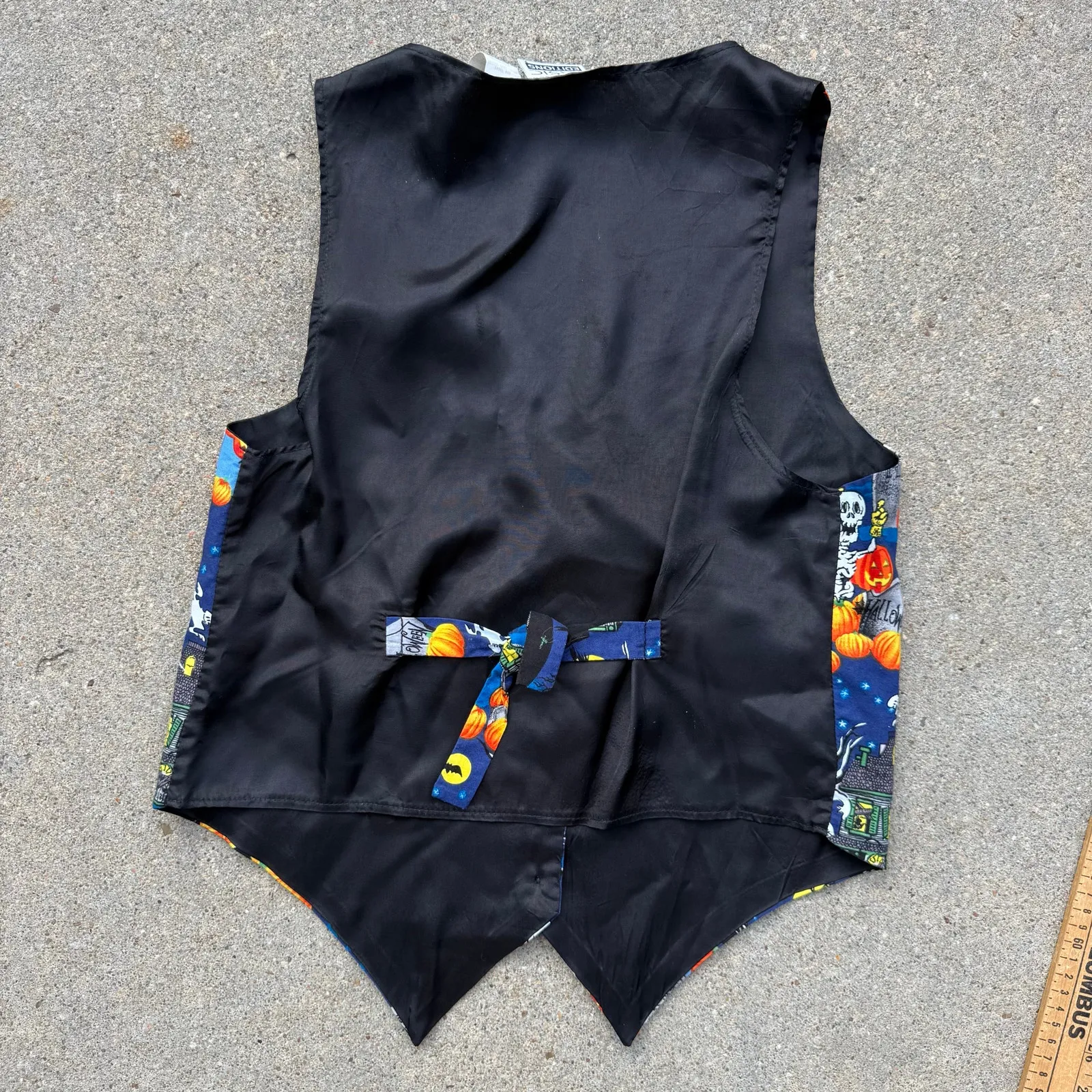 Vintage 90s Basic Editions Halloween Vest Graveyard Pumpkins Ghost Full Moon SM Black - Image 3