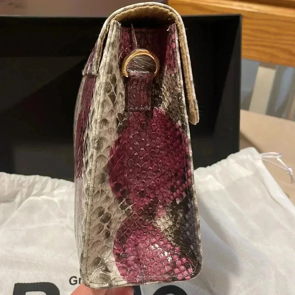 🎁NWT/Exotic Collection Python 🐍 Pelle clutch Purple - Image 3