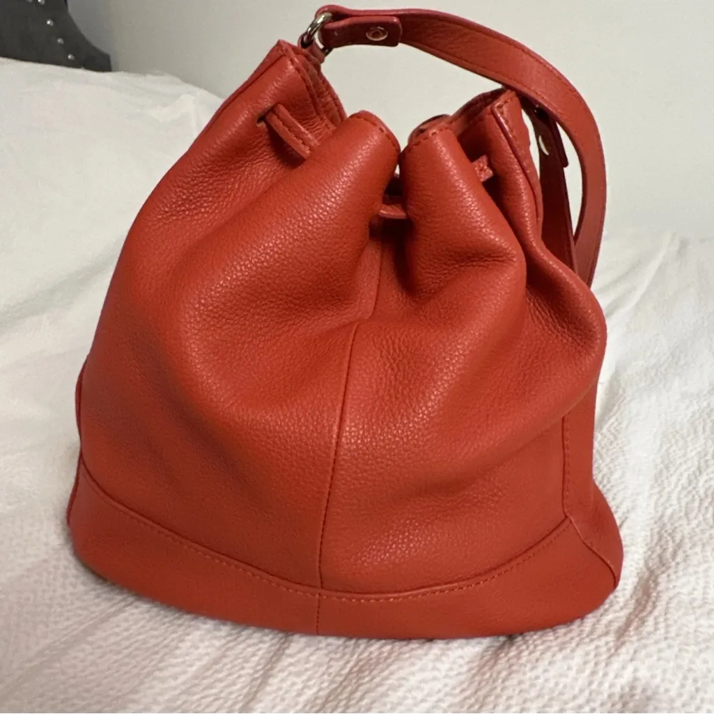 Talbots  Red Leather Cinch Bag Purse - Image 5