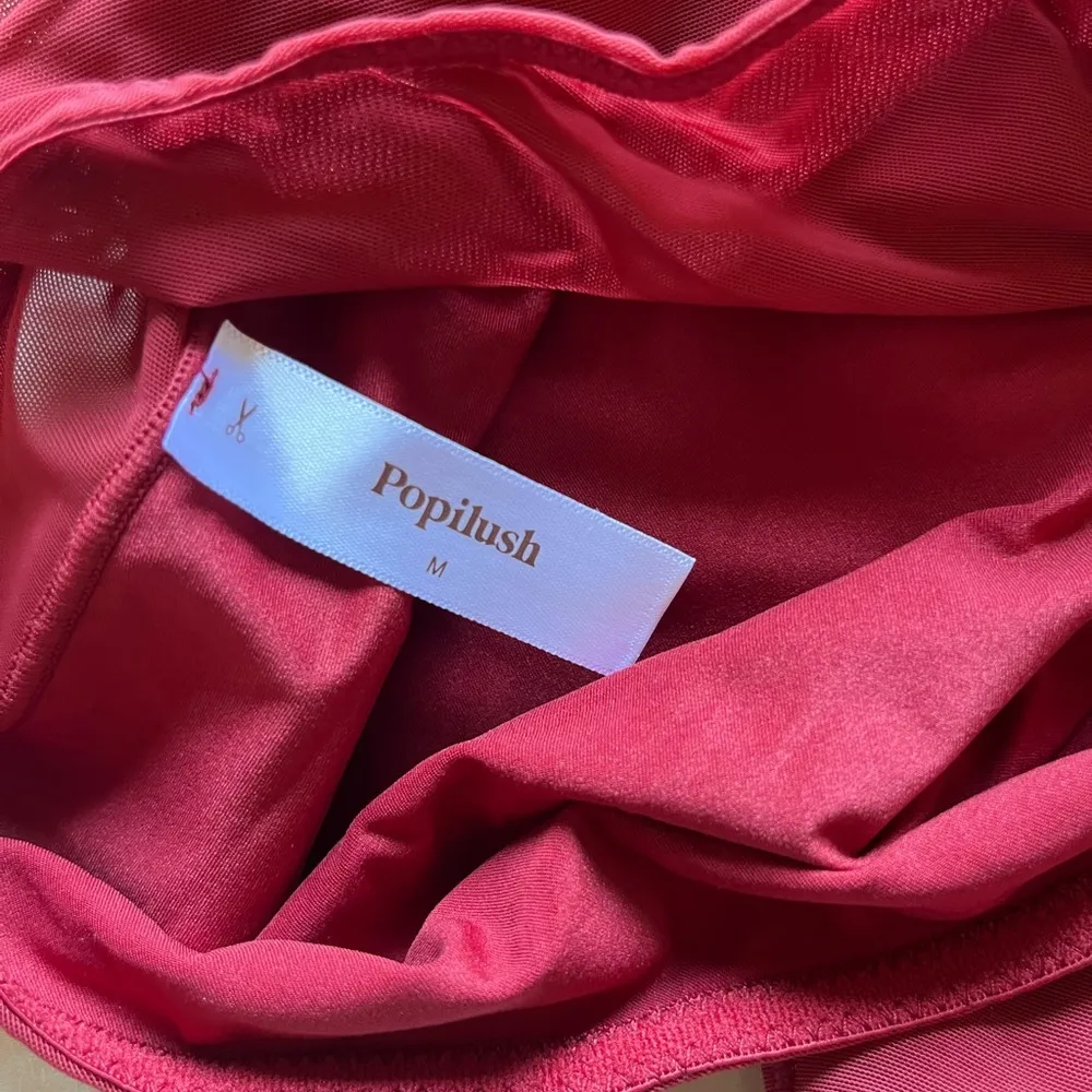 The Shapewear Bodysuit Sheer Mesh Long Sleeve Thong Red Size M - Image 4