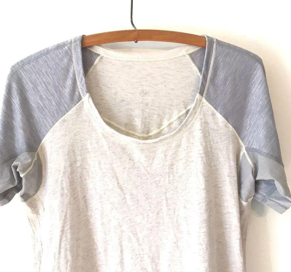 Lululemon Spincity Tee White & Gray Raglan Sleeve - Image 6