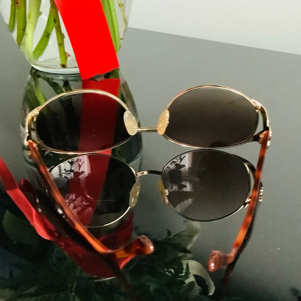 YSL sunglasses - nice model for lady 💜 - Image 12