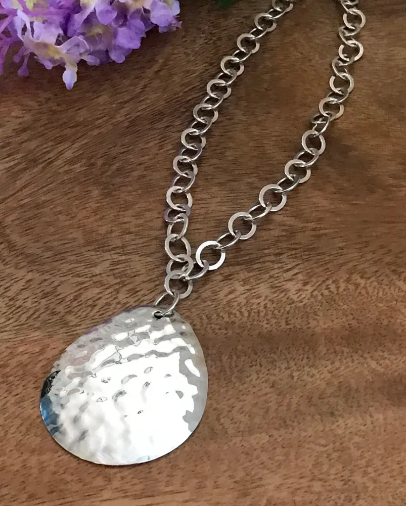 Silpada Hammered Disk Necklace Sterling Silver - Image 2