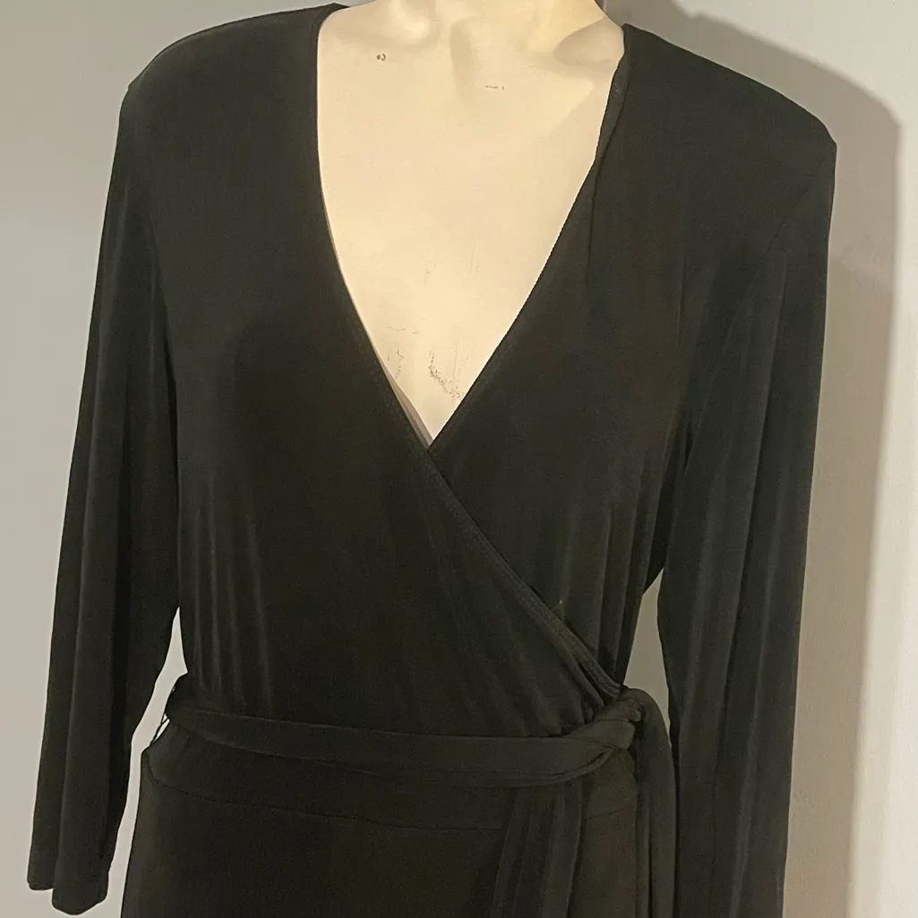 Chico’s Travelers Roland Faux Wrap Dress black Womans size medium - Image 2