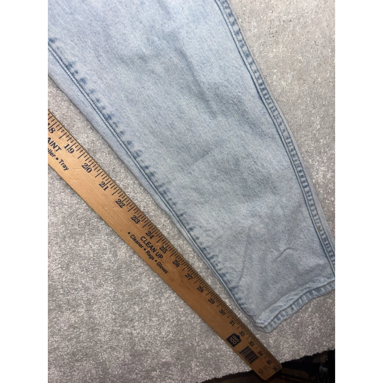 womens revice jeans straight leg 29 light wash Tapered Leg - Image 12