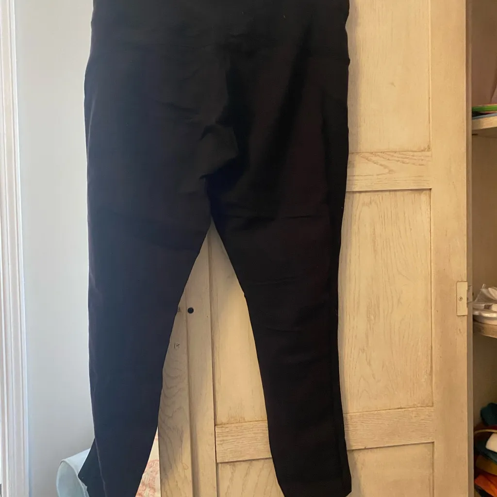 lululemon athletica Snake Print Leggings - Black and Olive - Image 2